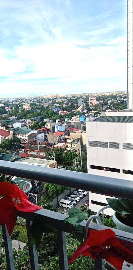 Myrvin At Grass Residences, Qc Manila Exterior photo